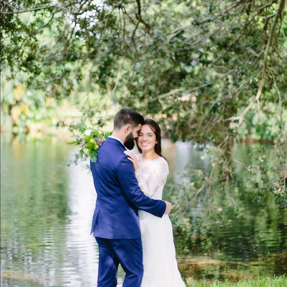 Lace long sleeve wedding dress. Never altered. - Picture 8 of 8